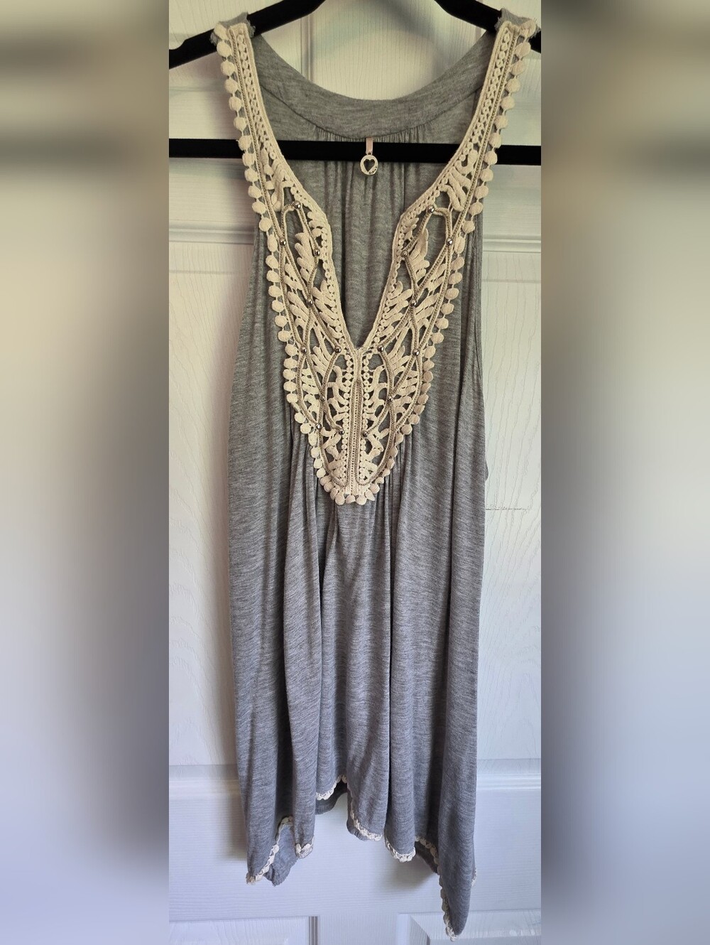 Robin K Gray Tank Tunic with Crochet V-Neck Medium